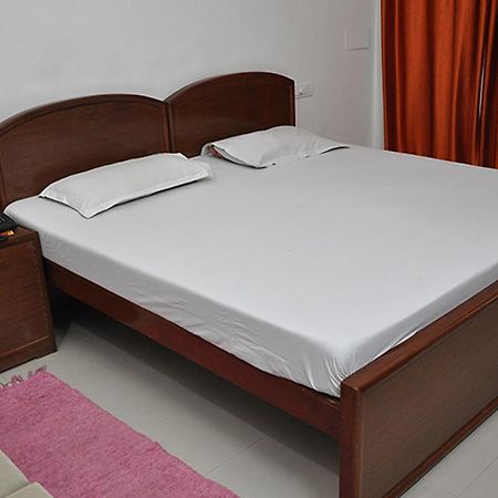 Hotel Pritam Palace Hisar Ngoại thất bức ảnh